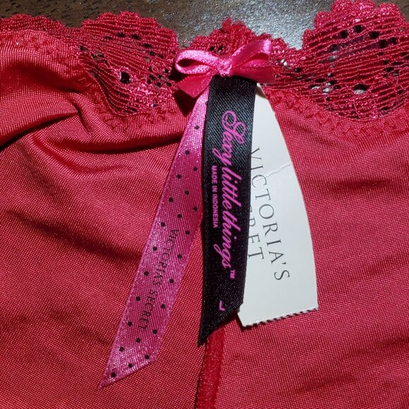 Victoria's Secret Sexy Little Things Cheeky Panties. New with Tags Size Large. - Picture 3 of 3